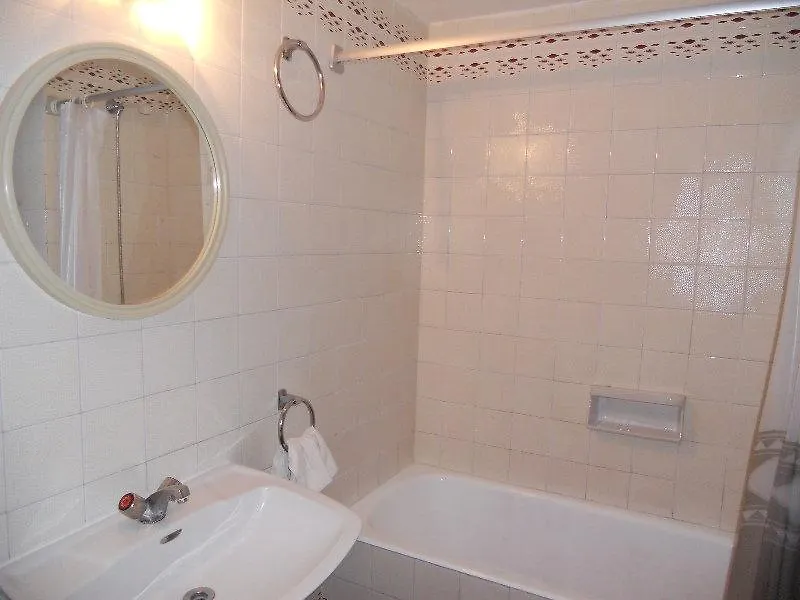 Hostal Juan Ramon Lloret de Mar Hotel